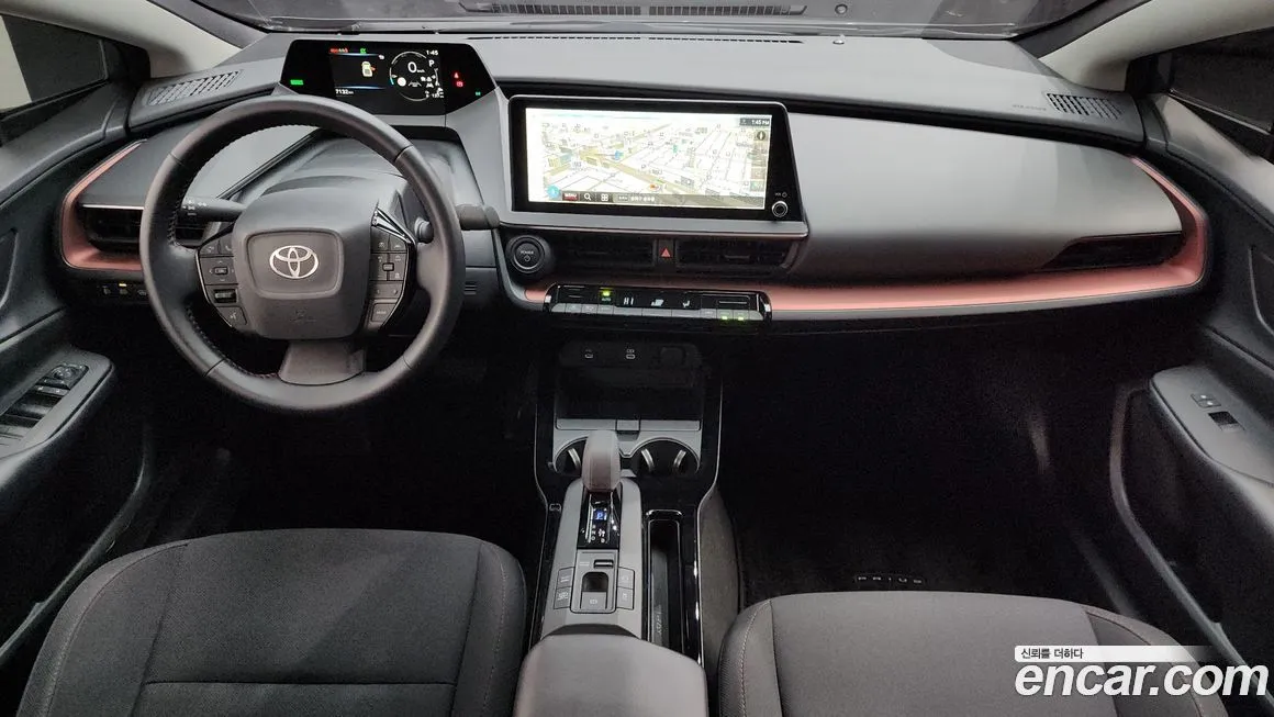 Toyota Prius — фото 7