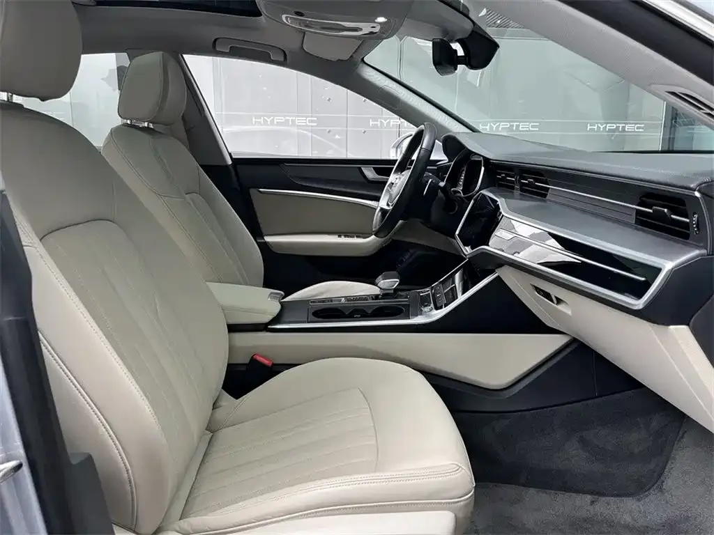 Audi A7 — фото 10