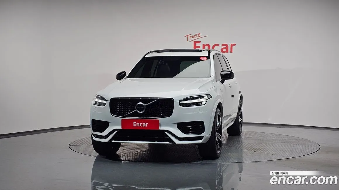Volvo XC90 — фото 3