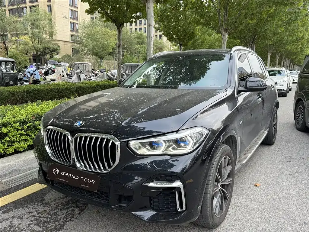 BMW X5 — фото 1