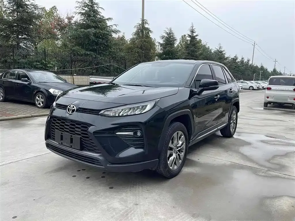 Toyota Wildlander — фото 1