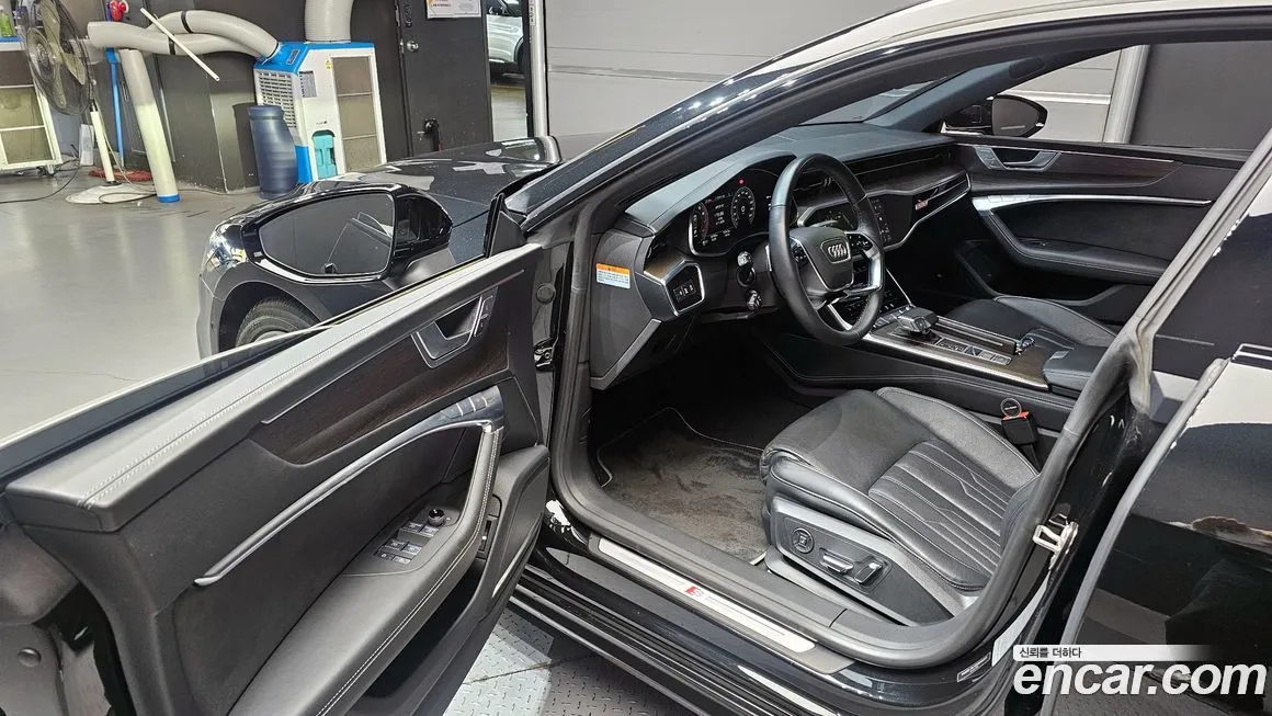 Audi A7 — фото 10