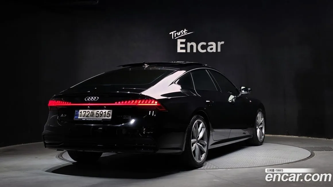 Audi A7 — фото 2