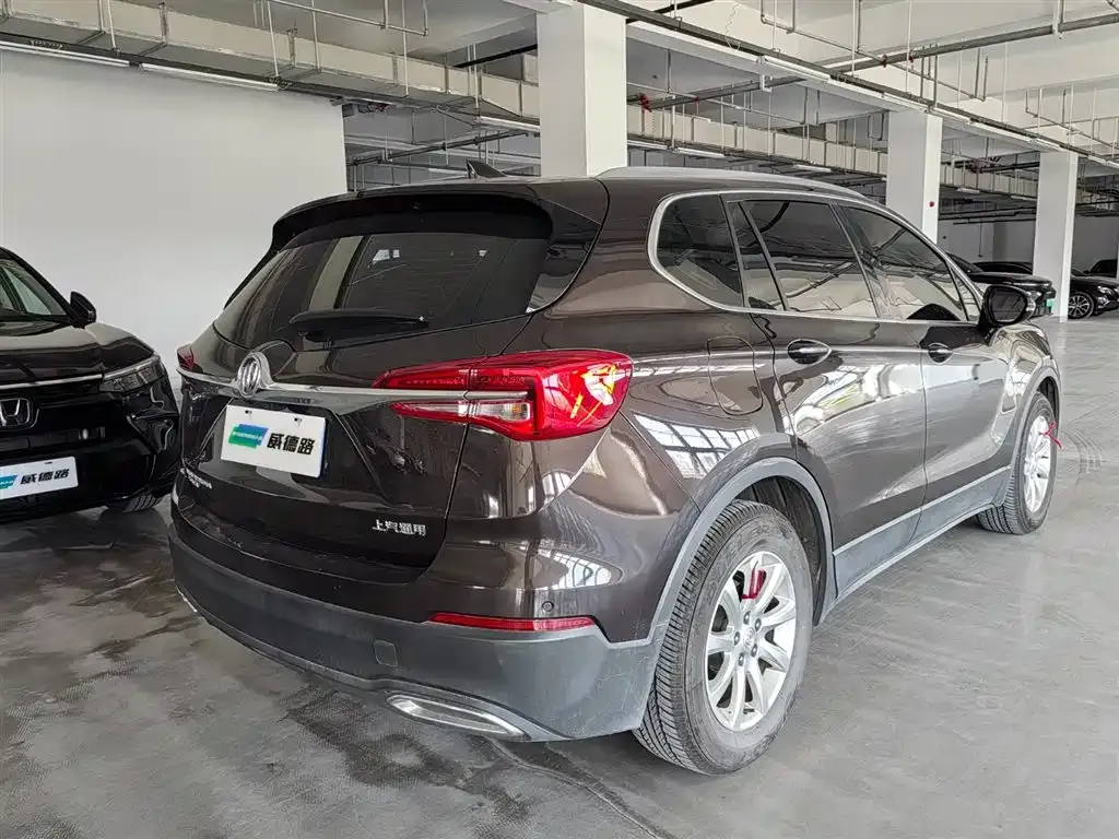 Buick Envision Plus — фото 4