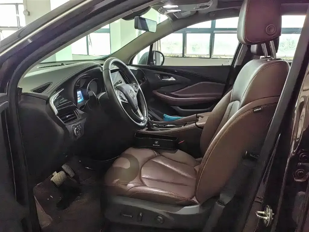 Buick Envision Plus — фото 8
