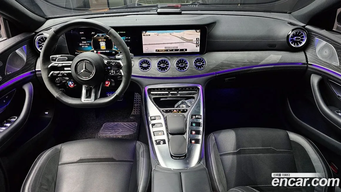 Mercedes-Benz AMG GT — фото 7