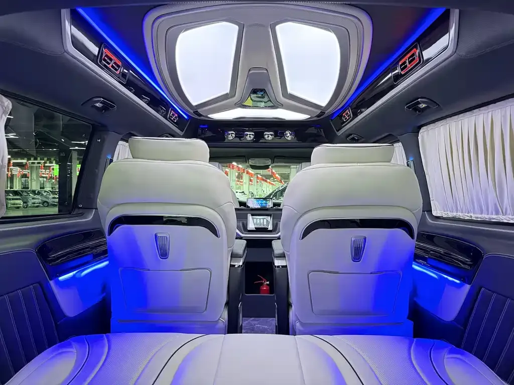 Mercedes-Benz Vito — фото 8