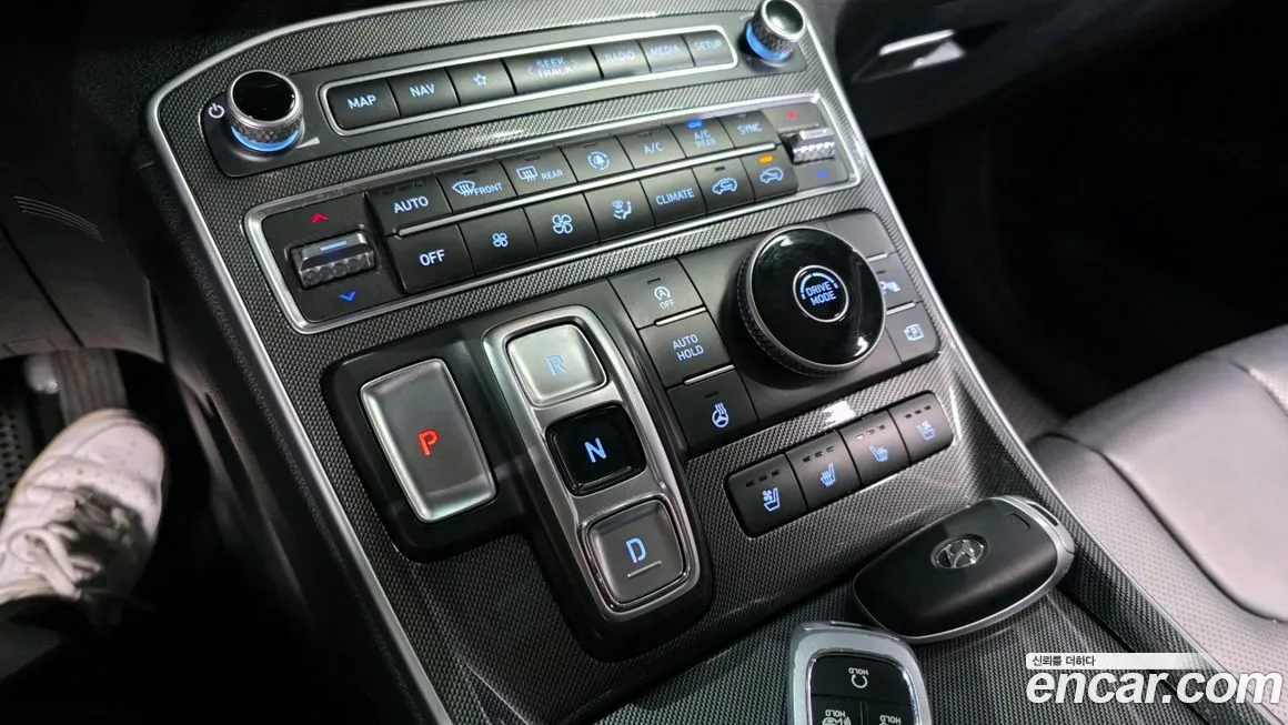 Hyundai Santafe — фото 9