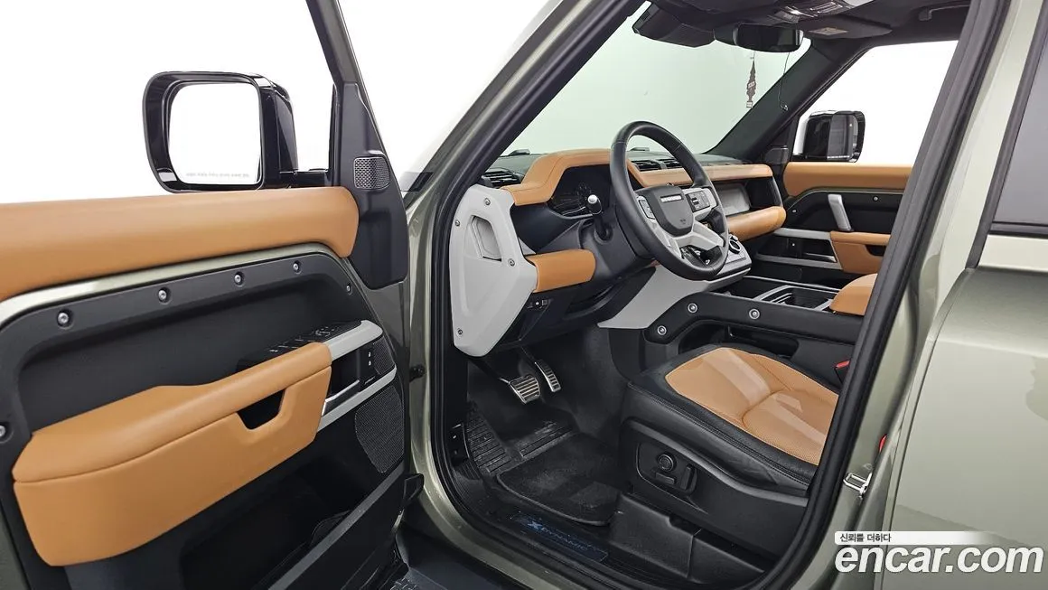 Land Rover Defender — фото 10