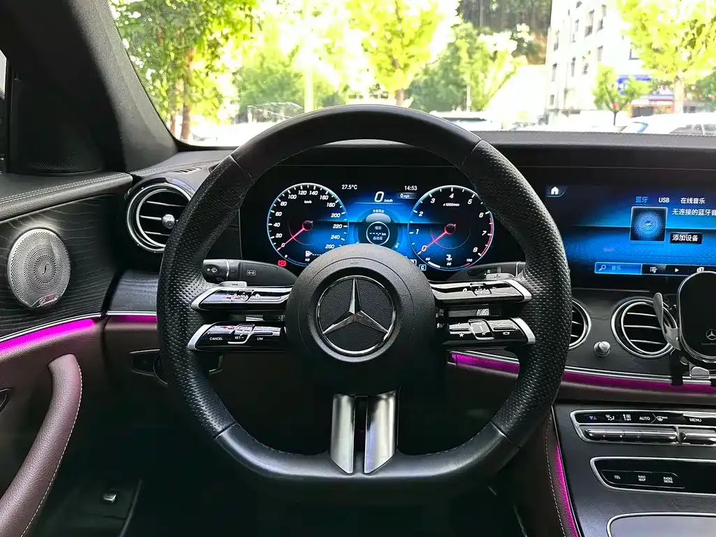Mercedes-Benz E-Class (Import) — фото 4