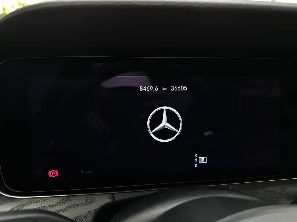 Mercedes-Benz E-Class (Import) — фото 5