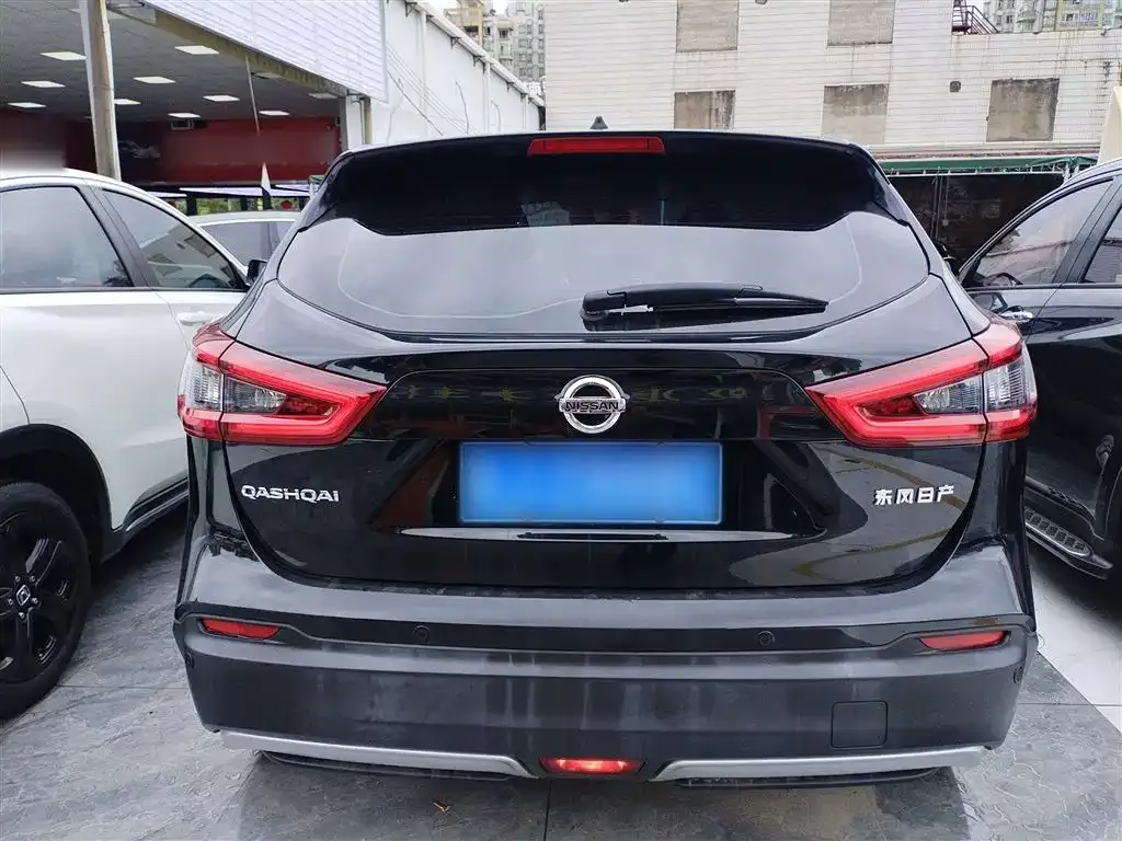 Nissan Qashqai — фото 6