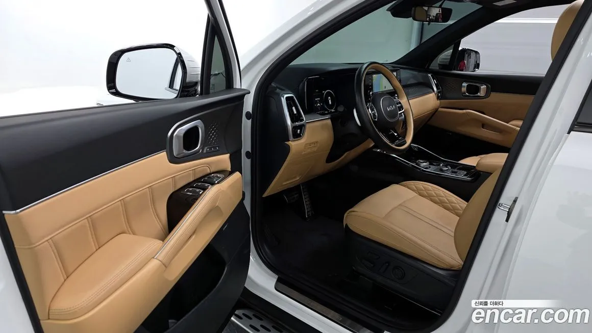 Kia Sorento — фото 10