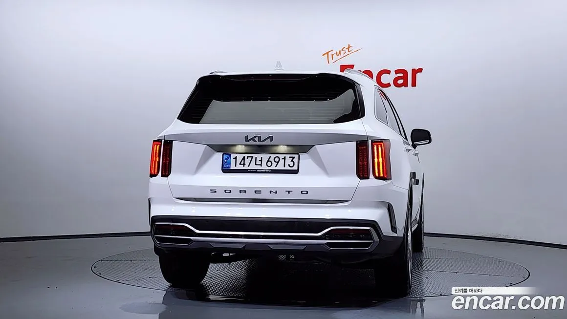 Kia Sorento — фото 4
