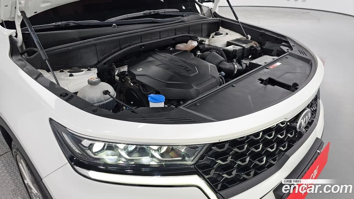 Kia Sorento — фото 6