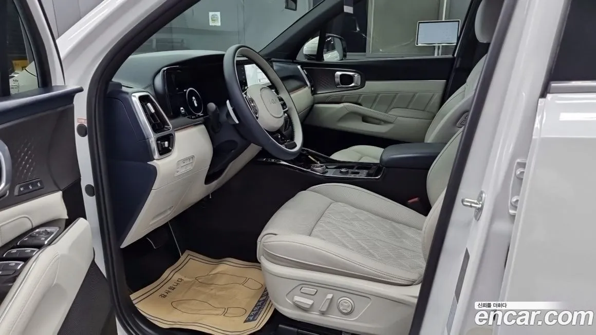 Kia Sorento — фото 7