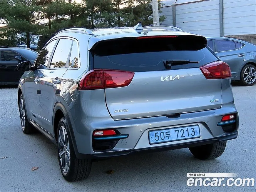 Kia Niro — фото 3