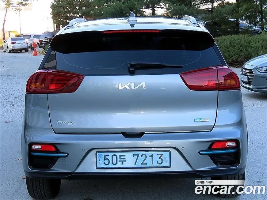 Kia Niro — фото 4