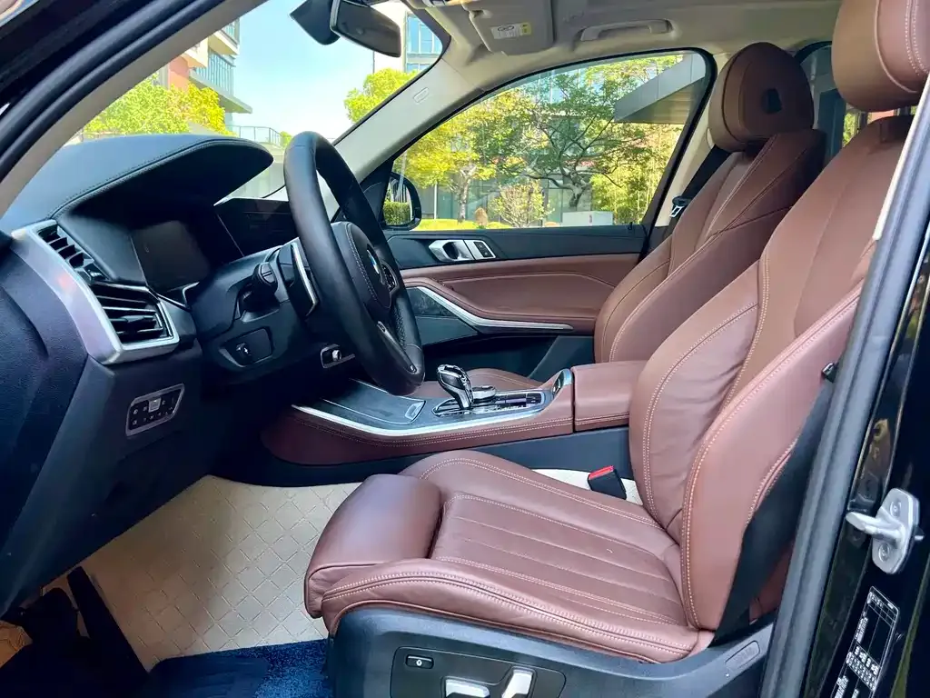 BMW X5 (Import) — фото 10