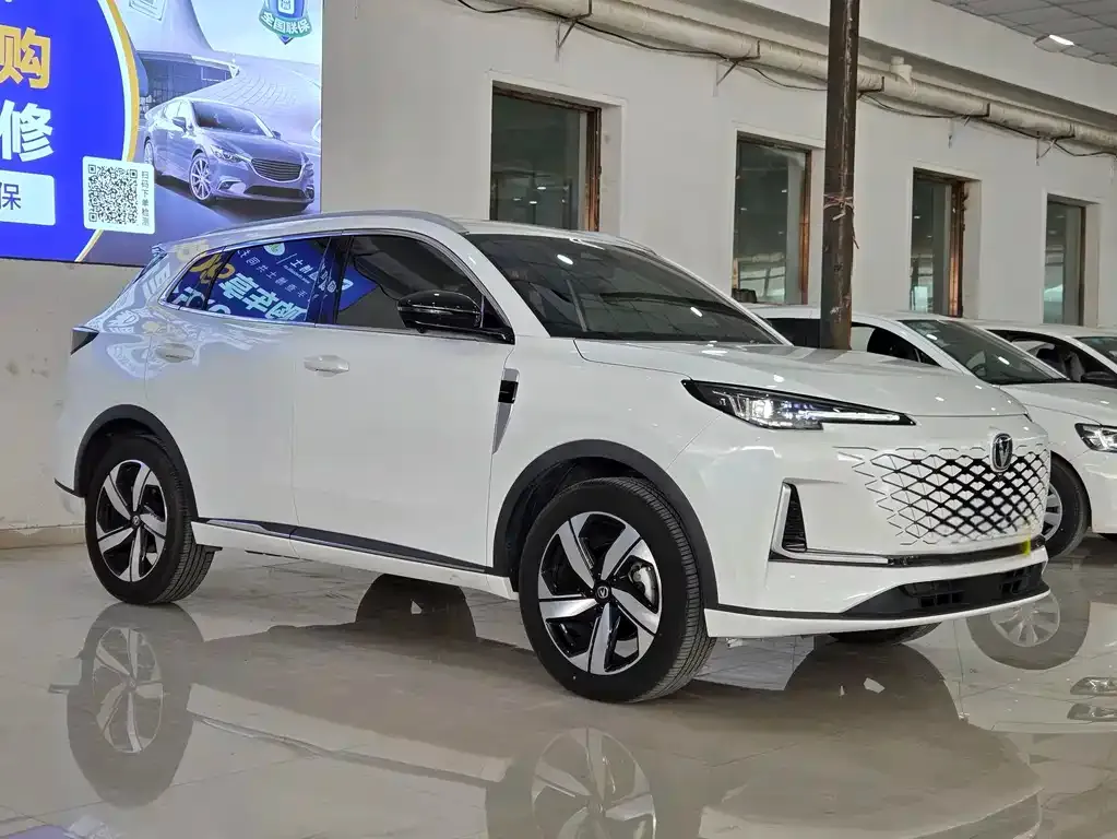 Changan CS55PLUS — фото 3