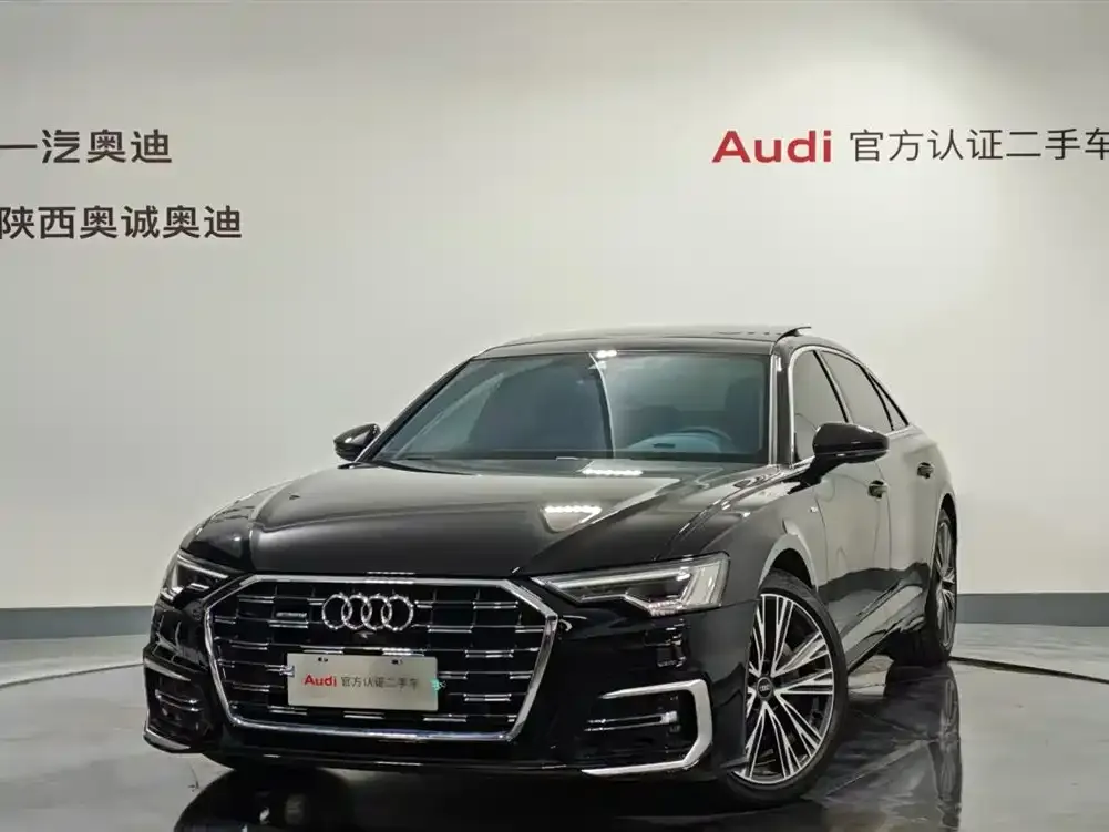 Audi A6L — фото 1