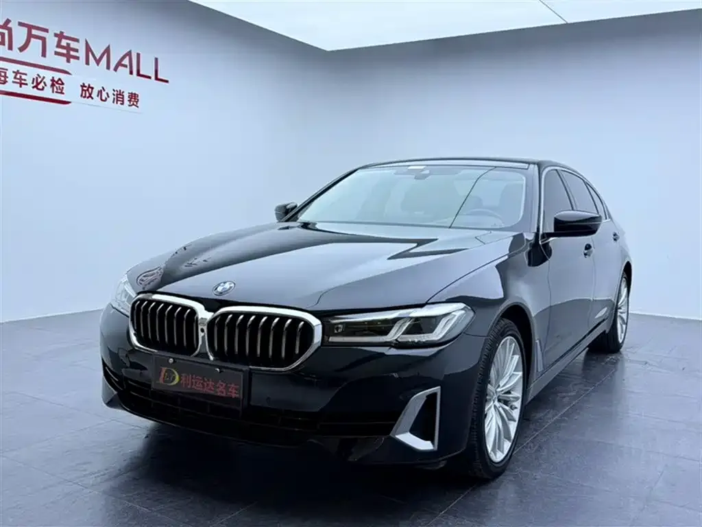 BMW 5 Series — фото 1