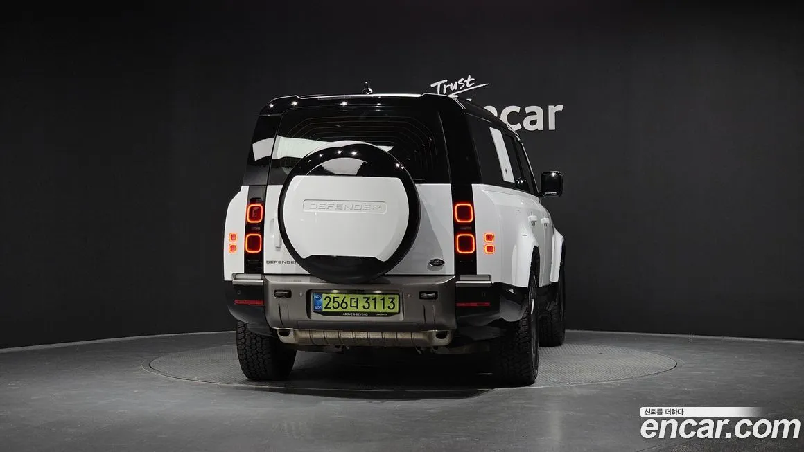Land Rover Defender — фото 4