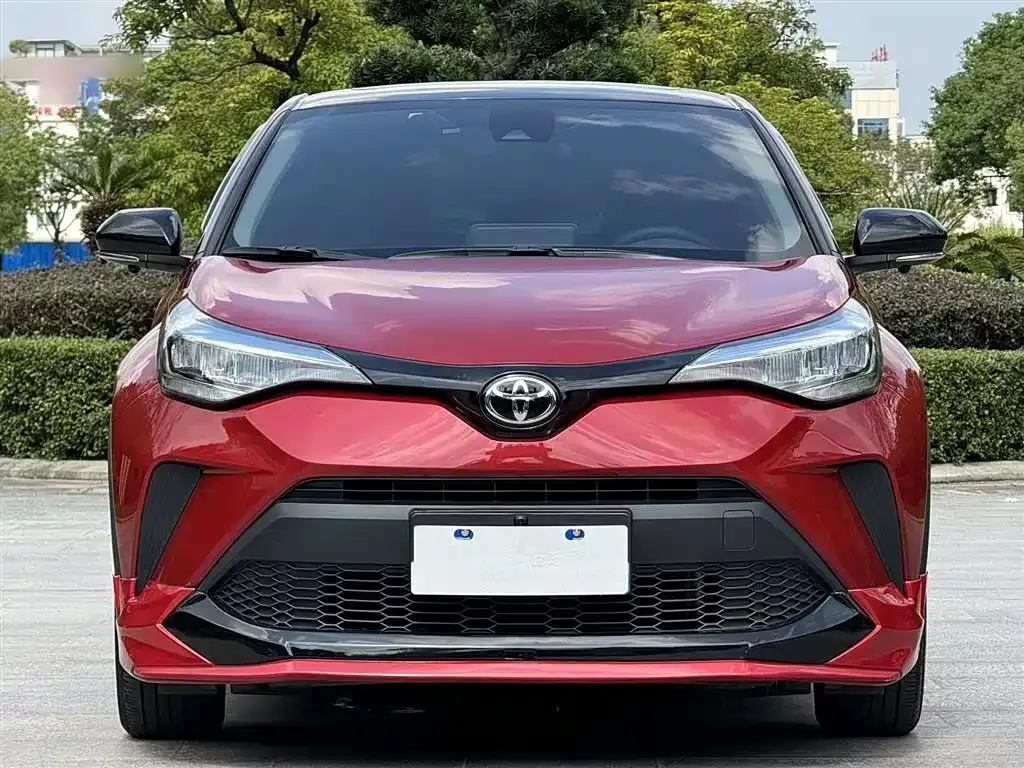 Toyota C-HR — фото 3