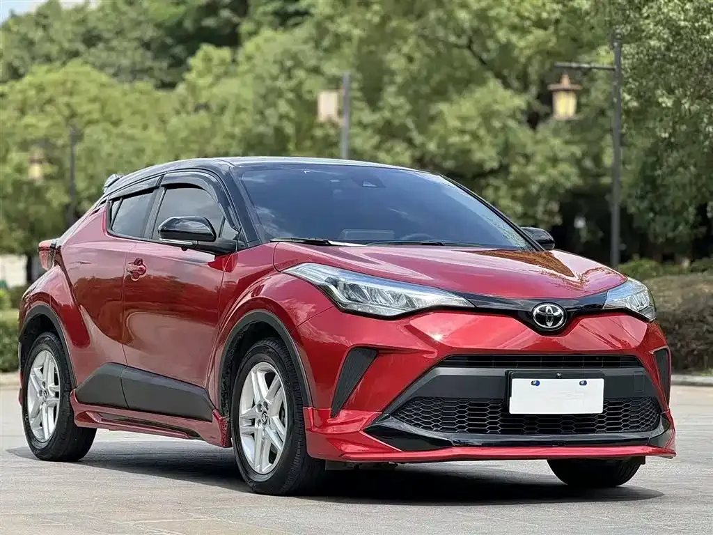 Toyota C-HR — фото 4