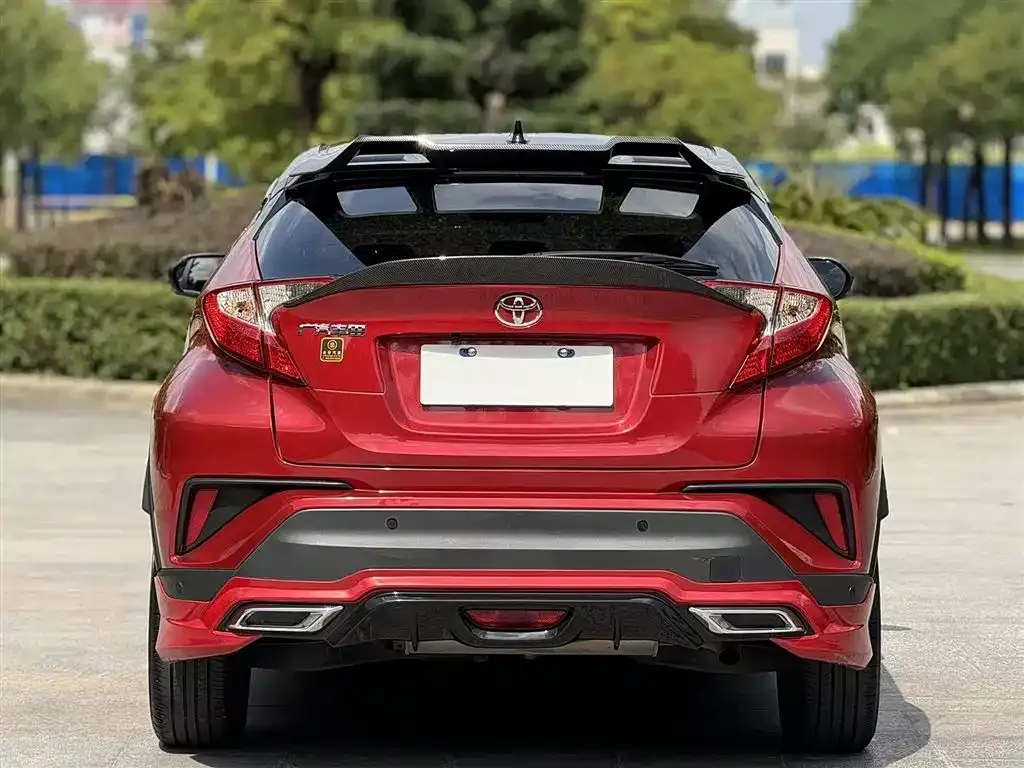 Toyota C-HR — фото 6