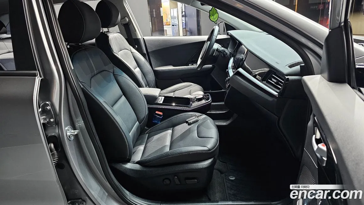 Kia Niro — фото 10
