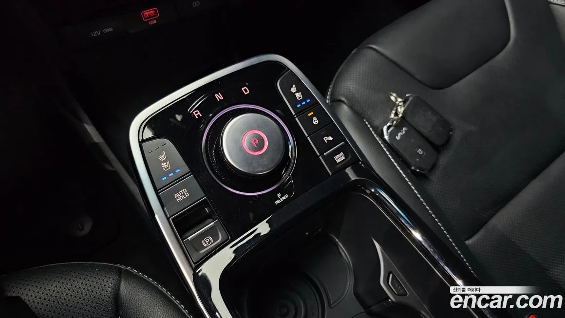 Kia Niro — фото 9
