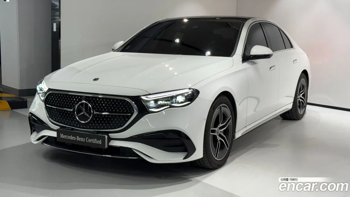Mercedes-Benz E-Class — фото 1