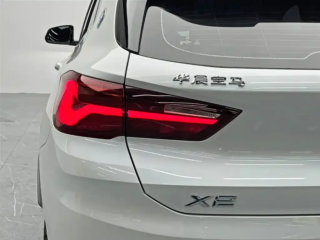 BMW X2 — фото 10