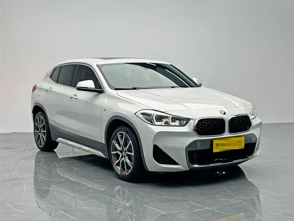 BMW X2 — фото 8