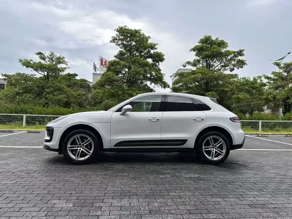 Porsche Macan — фото 3