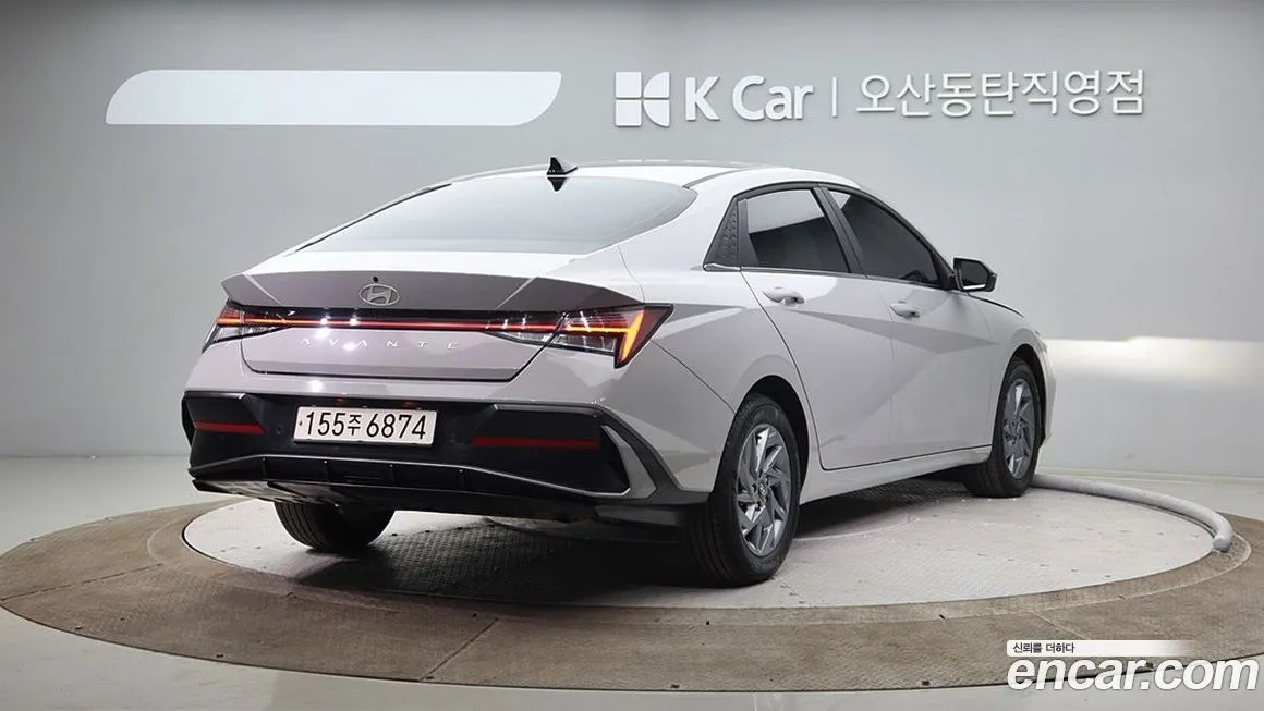 Hyundai AVANTE — фото 2