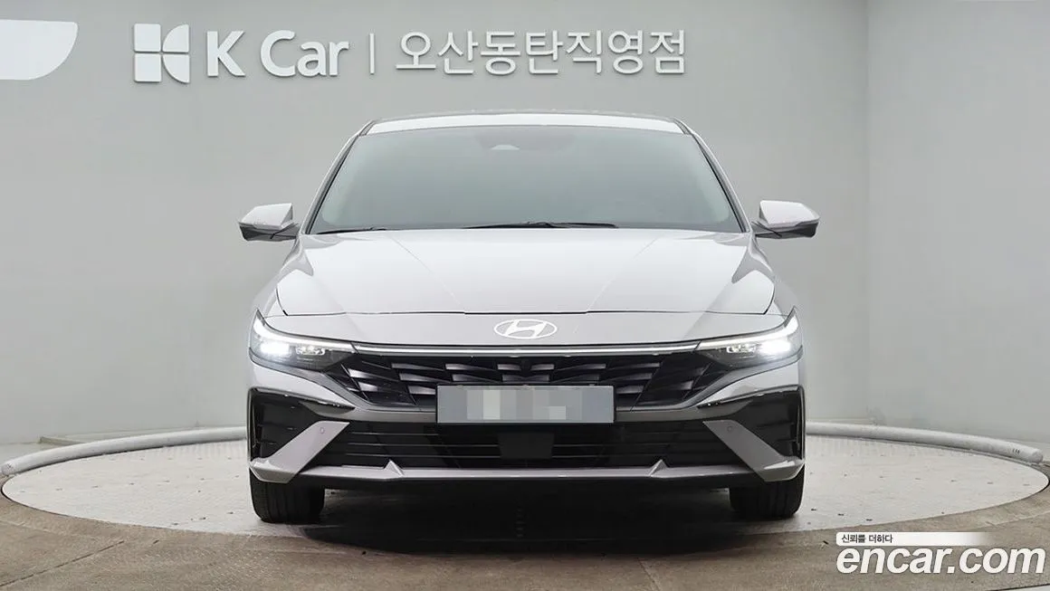 Hyundai AVANTE — фото 3