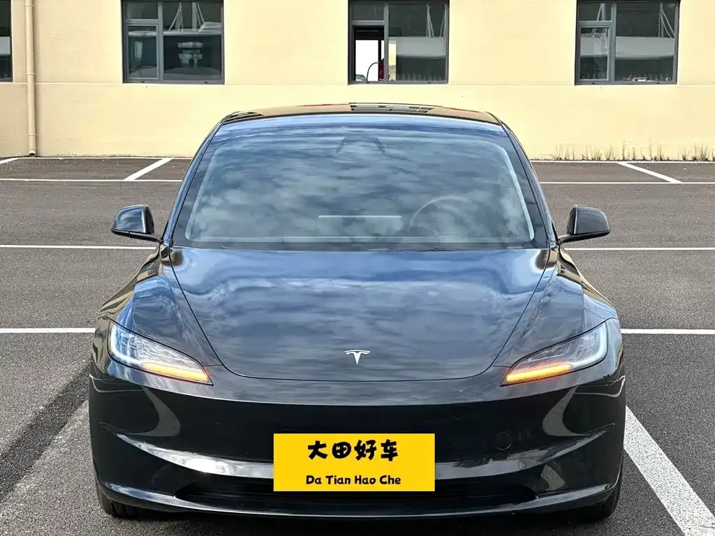 Tesla Model 3 — фото 6