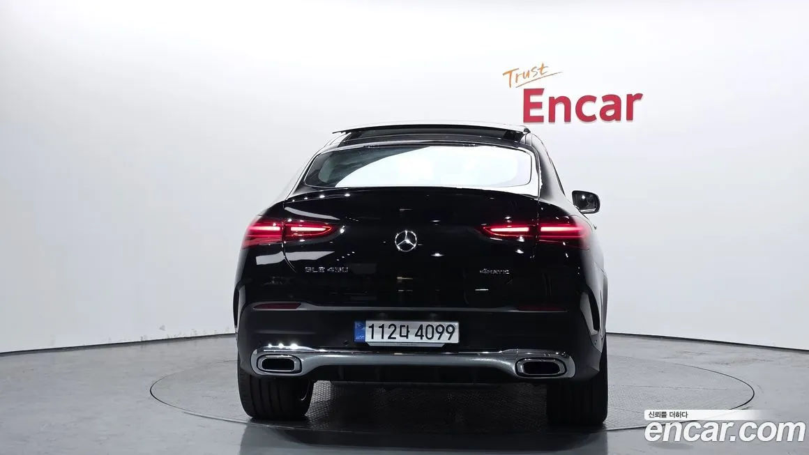 Mercedes-Benz GLE-Class — фото 4
