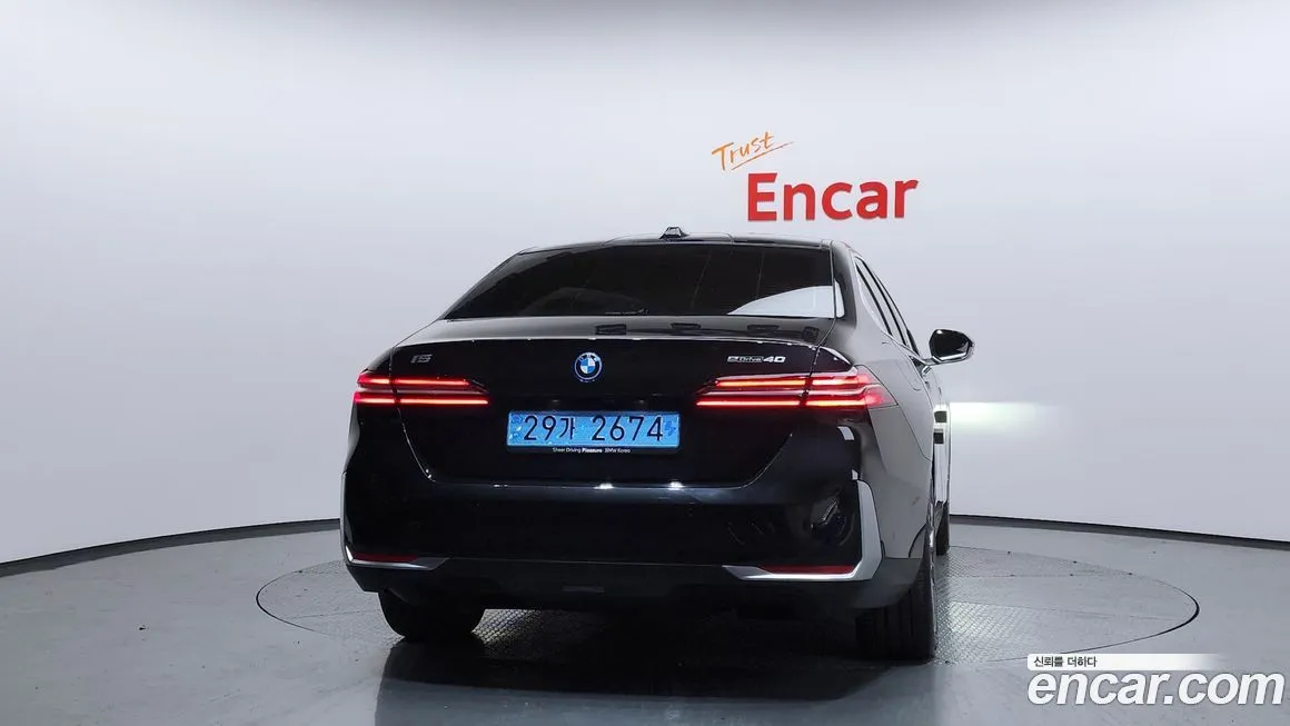 BMW i5 — фото 4