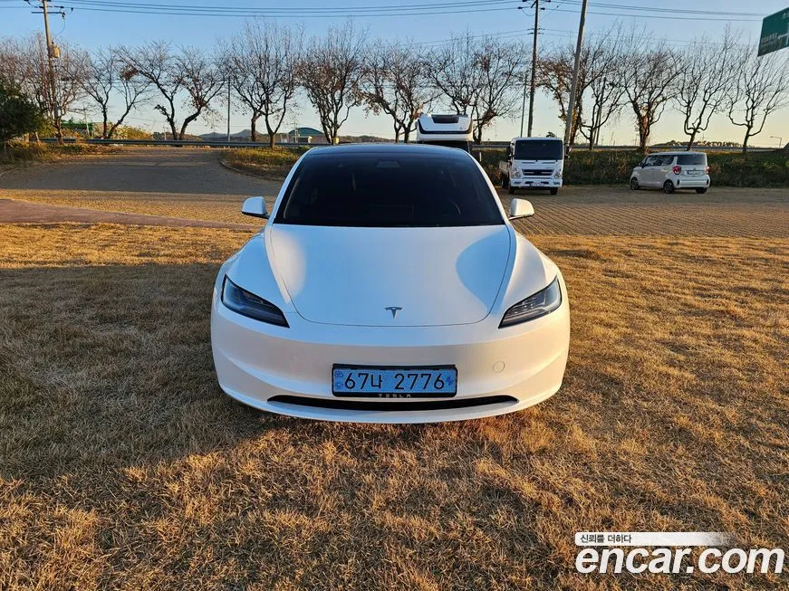 Tesla Model 3 — фото 2