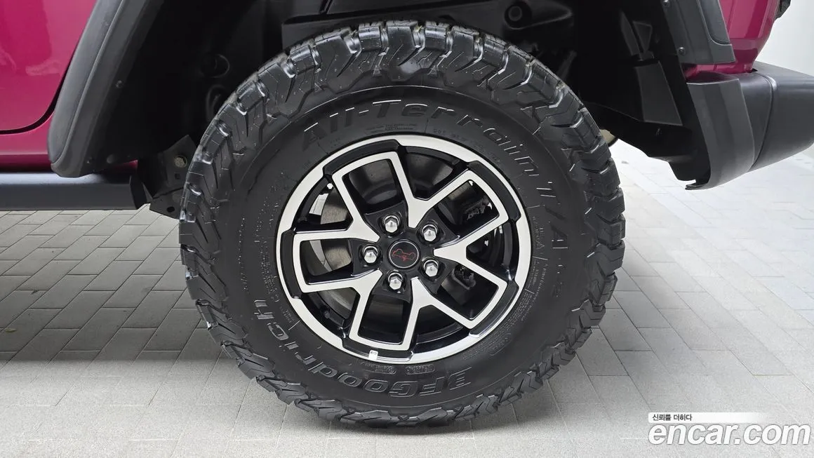 Jeep Wrangler — фото 5