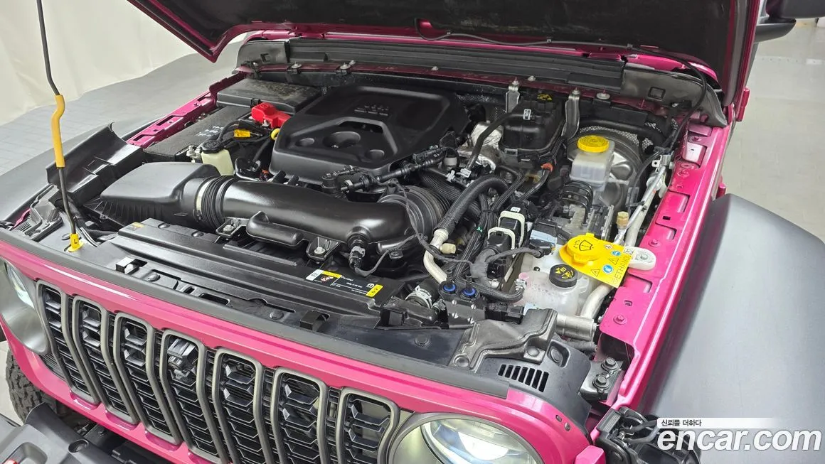 Jeep Wrangler — фото 6