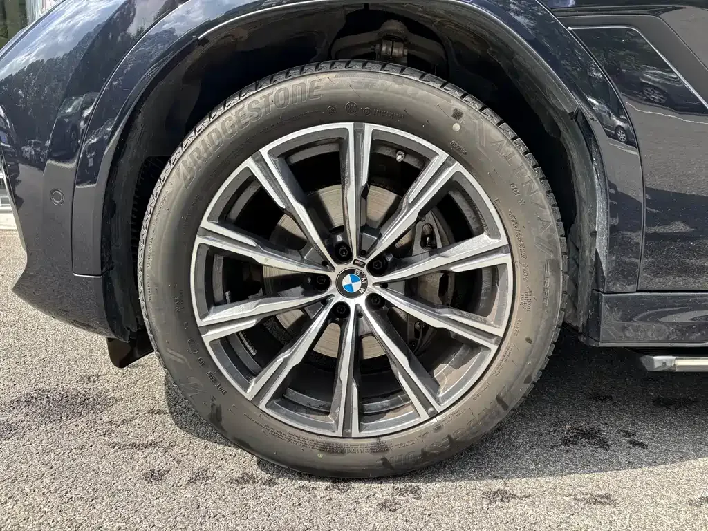 BMW X6 — фото 6