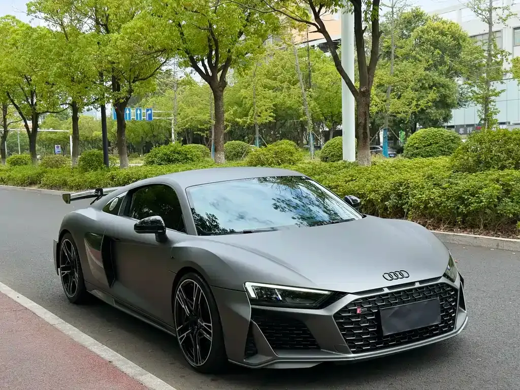 Audi R8 — фото 6