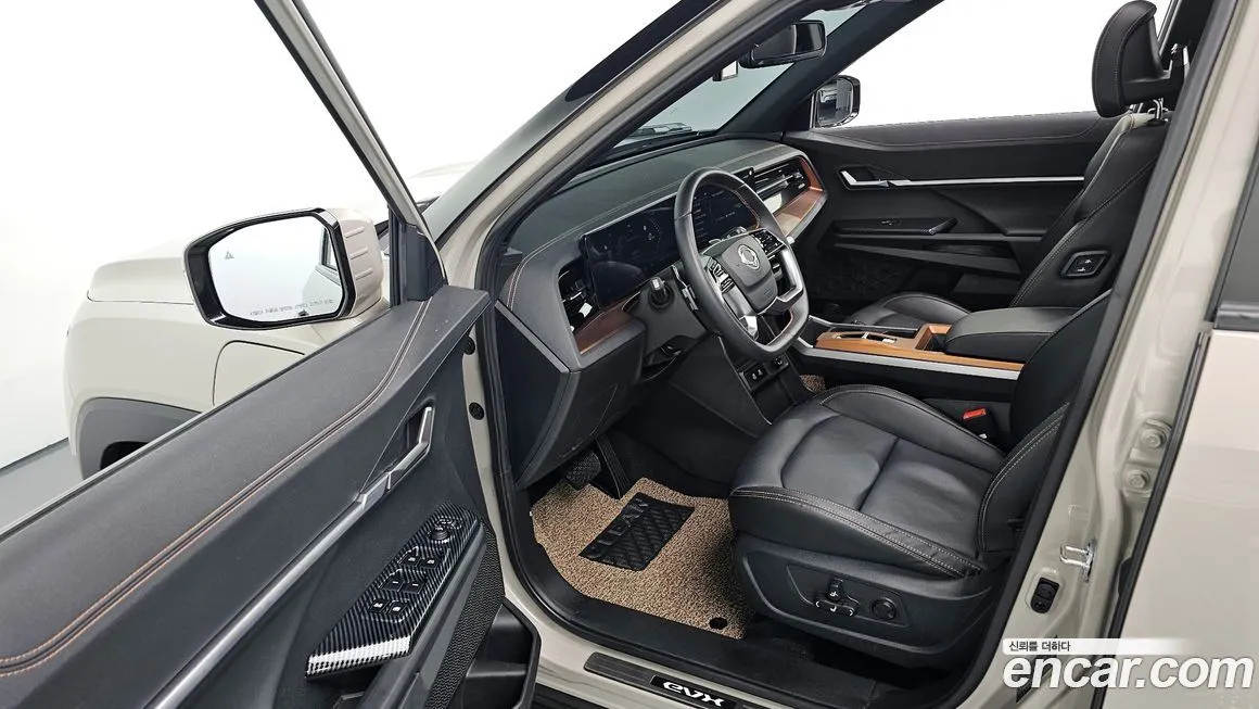 KG Mobility (Ssangyong) Torres — фото 10