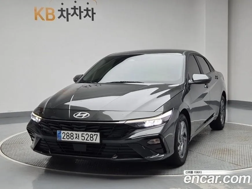 Hyundai AVANTE — фото 1