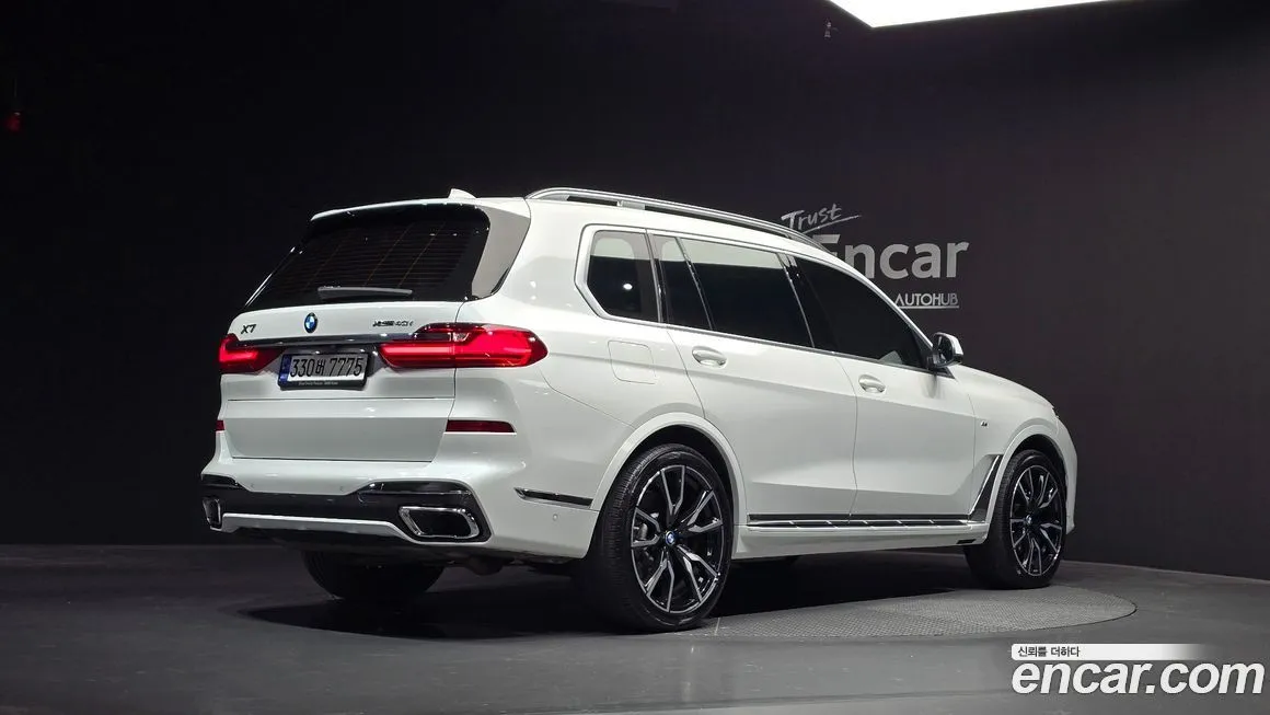 BMW X7 — фото 2