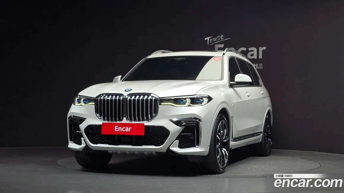 BMW X7 — фото 3